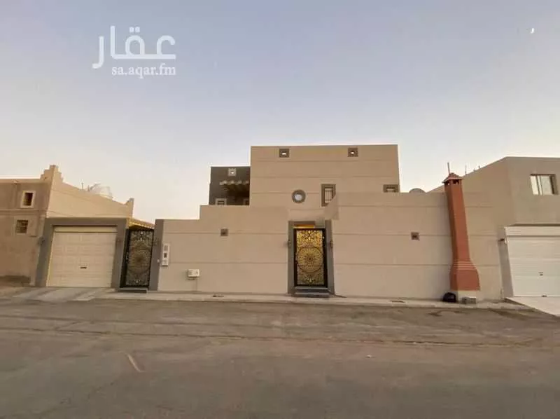 فيلا للبيع في شارع محمد بن كثير, حي المصيف, مدينة عنيزه, منطقة القصيم 1 صورة