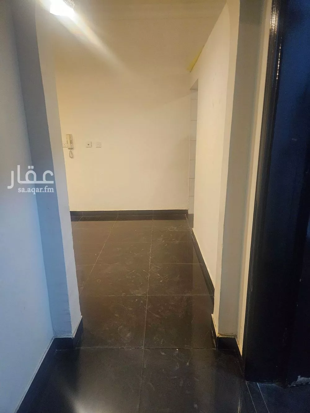 مكتب تجاري للإيجار في شارع الأمير بندر بن عبدالعزيز, حي الخليج, مدينة الرياض, منطقة الرياض 1 صورة