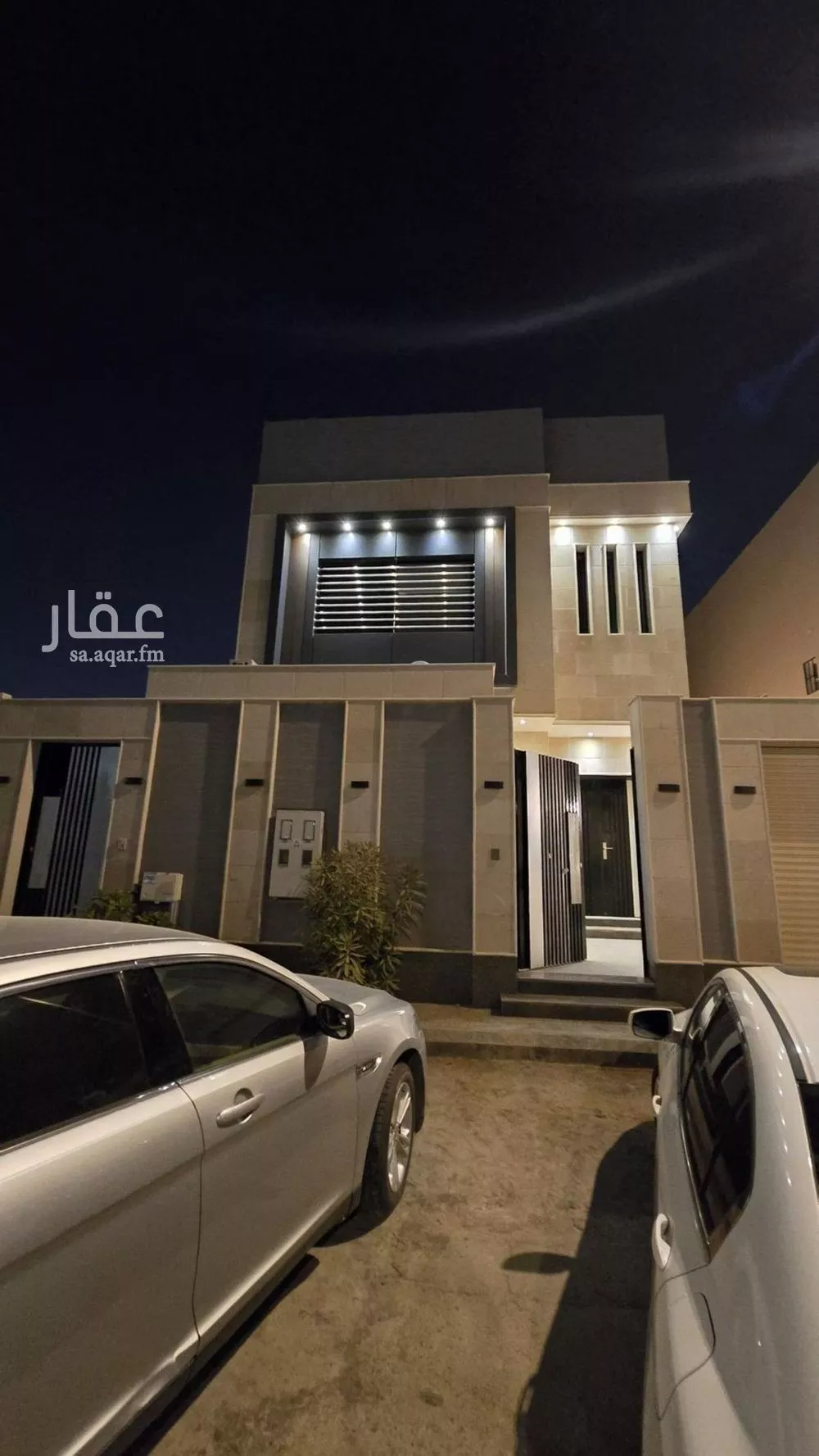 فيلا للبيع في شارع حفصة بنت عمر, حي النهضة, مدينة الرياض, منطقة الرياض 1 صورة