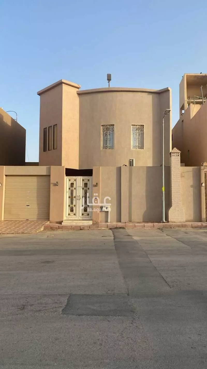 فيلا للبيع في شارع أبي بكر العمري, حي العوالي, مدينة الرياض, منطقة الرياض 1 صورة