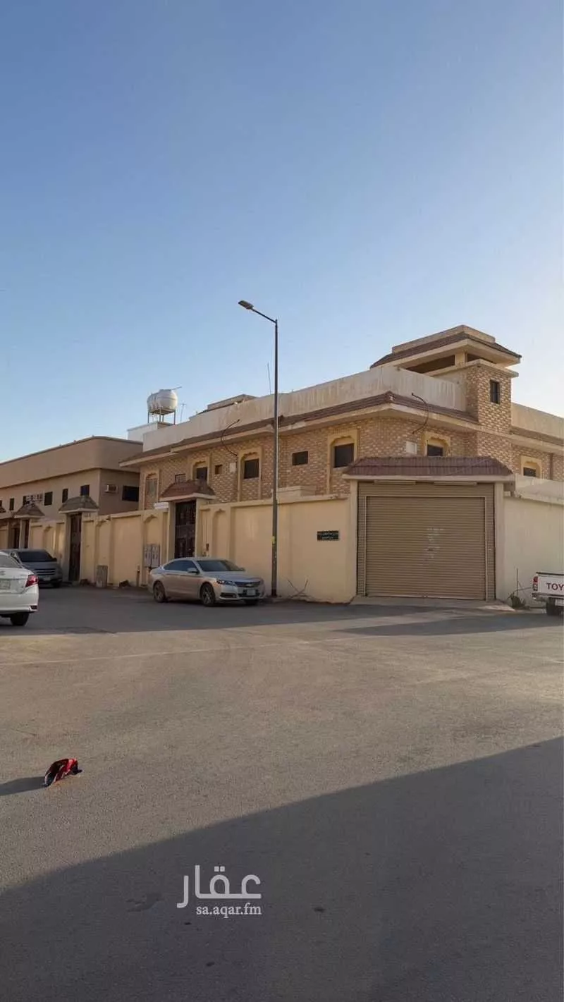 فيلا للبيع في شارع عبدالجليل برادة, حي الخليج, مدينة الرياض, منطقة الرياض 1 صورة