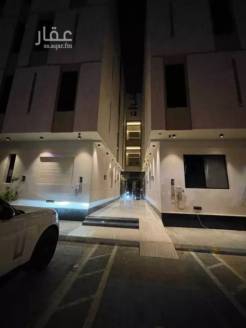شقة للبيع في شارع جرير بن عبدالله البجلي, حي مغرزات, مدينة الرياض, منطقة الرياض 1 صورة