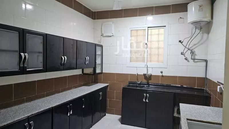 شقة للإيجار في شارع سالم بن عبدالله القرشي ، حي الاندلس ، المجمعة ، المجمعة 1 صورة