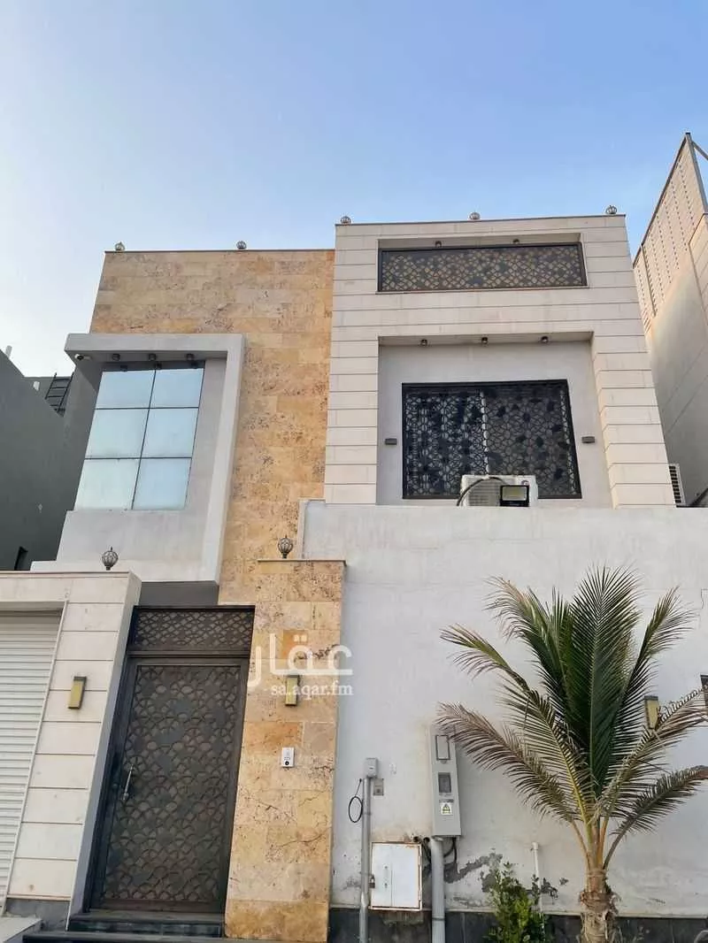 فيلا للبيع في شارع عبدالعزيز ال معمر, حي الياقوت, مدينة جدة, منطقة مكة المكرمة 1 صورة