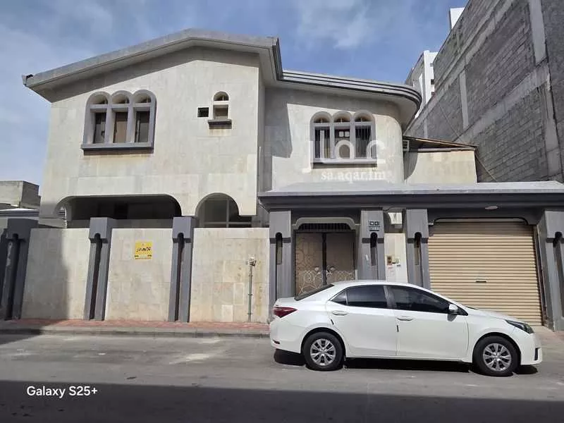 فيلا للإيجار في حي الدانة, مدينة رأس تنورة, المنطقة الشرقية 1 صورة