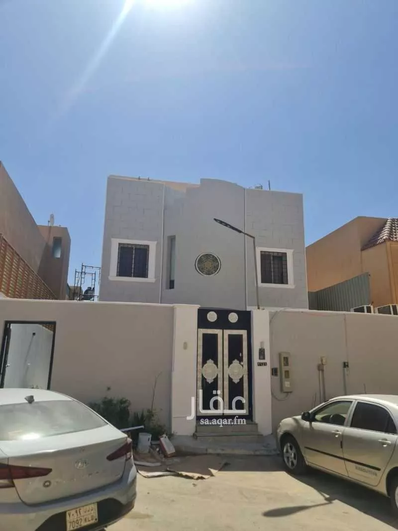 فيلا للبيع في شارع الزهرة, حي الياسمين, مدينة الرياض, منطقة الرياض 1 صورة