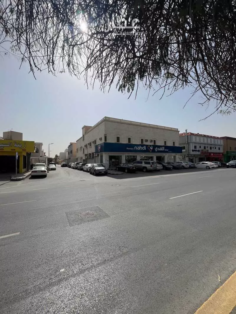 عمارة للبيع في شارع ابن سينا, حي المصيف, مدينة الرياض, منطقة الرياض 1 صورة