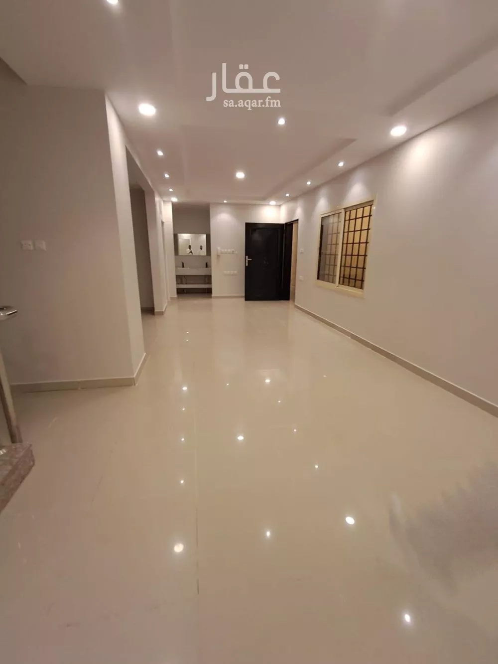 فيلا للإيجار في شارع الظفيري, حي ظهرة العودة شرق, مدينة امارة منطقة الرياض - الدرعيه, منطقة الرياض 1 صورة