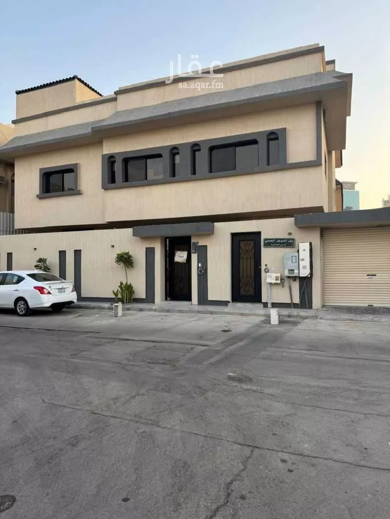 فيلا للإيجار في شارع الشويعر الجعفي, حي العليا, مدينة الرياض, منطقة الرياض 1 صورة