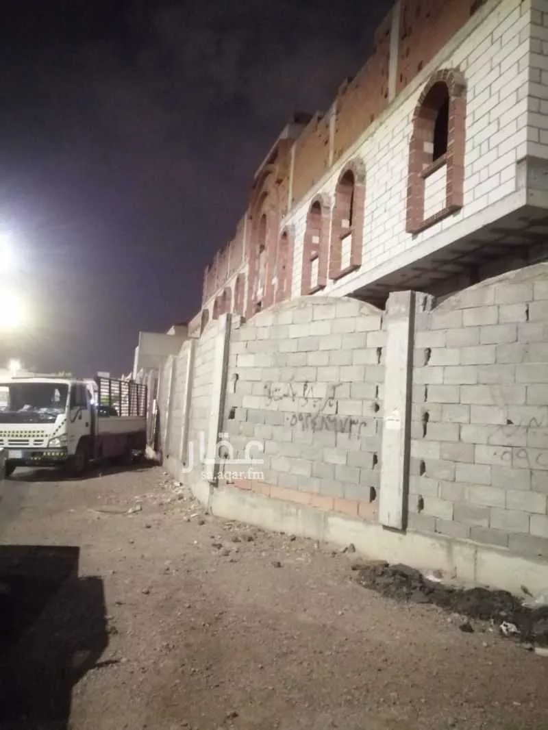عمارة للبيع في شارع مسعود بن الحسن الفضل, حي الرانوناء, مدينة المدينه المنوره, منطقة المدينة المنورة 1 صورة