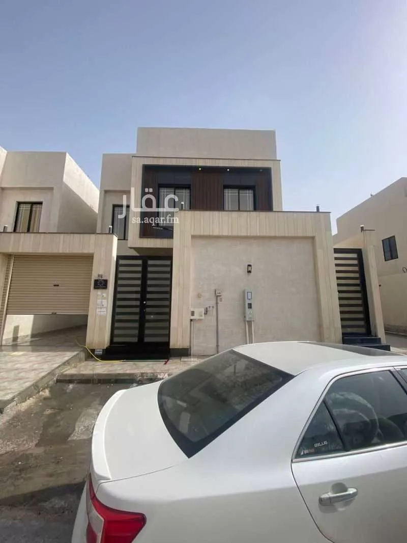 فيلا للإيجار في شارع البركة, حي الأمواج, مدينة الخبر, المنطقة الشرقية 1 صورة