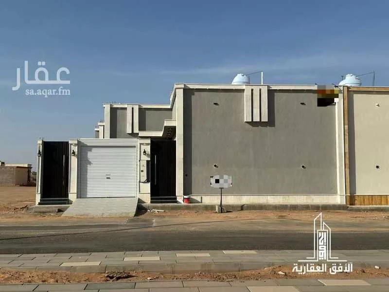 دور للبيع في شارع الشهاب الجازاني, حي ضاحية الملك فهد, مدينة حائل, منطقة حائل 1 صورة