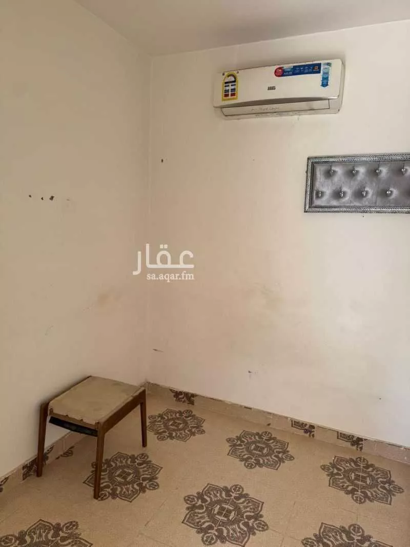 غرفة للإيجار في شارع رقم 16, حي الندى, مدينة الرياض, منطقة الرياض 1 صورة