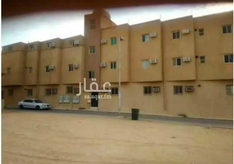 عمارة للإيجار في شارع ابن الحلي, حي وسط المدينة, مدينة عنيزة, منطقة القصيم 1 صورة