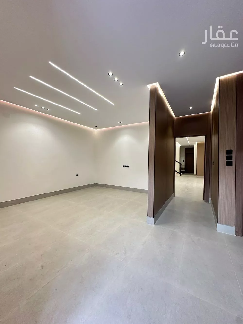 فيلا للبيع في شارع خثيم ابن عراك, حي وادي مذينب, مدينة المدينة المنورة, منطقة المدينة المنورة 1 صورة