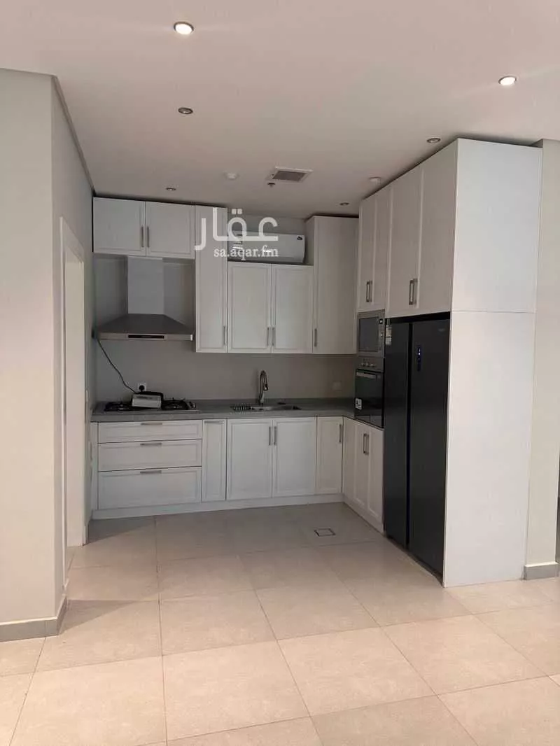 شقة للإيجار في شارع الامام سعود بن فيصل, حي الملقا, مدينة الرياض, منطقة الرياض 1 صورة