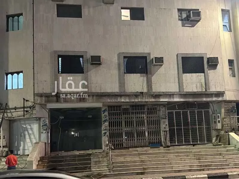 محل للإيجار في شارع ابن ماجد, حي معشي, مدينة امارة منطقة مكة المكرمة - الطائف, منطقة مكة المكرمة 1 صورة
