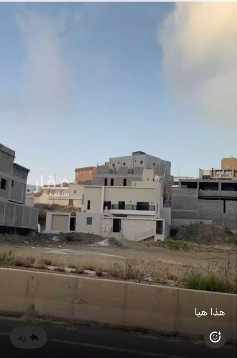 أرض للبيع في شارع 99 المسك ، ابها ، منطقة عسير 1 صورة