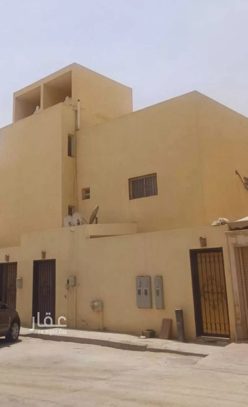 عمارة للبيع في شارع ابن غيث, حي عرقة, مدينة الرياض, منطقة الرياض 1 صورة