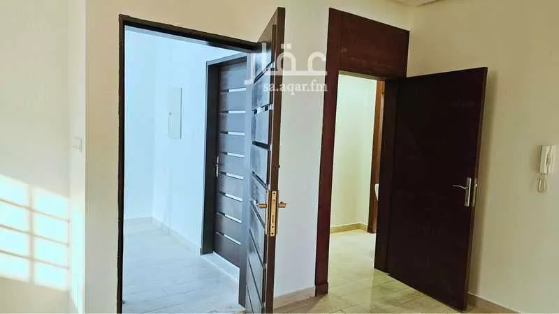 شقة للإيجار في شارع محمد الحراني ، حي ظهرة لبن ، الرياض ، منطقة الرياض 1 صورة