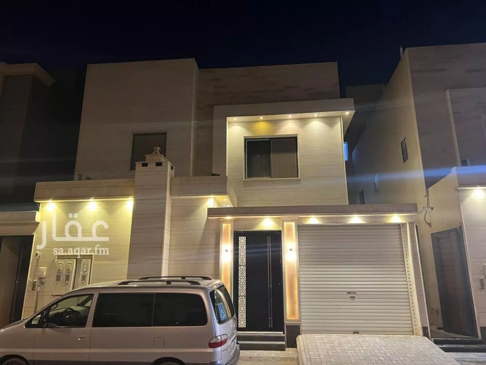 فيلا للبيع في شارع أصيلة, حي القادسية, مدينة الرياض, منطقة الرياض 1 صورة
