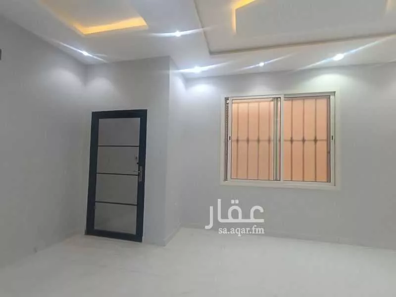 فيلا للإيجار في شارع ابن غنائم, حي المهدية, مدينة الرياض, منطقة الرياض 1 صورة