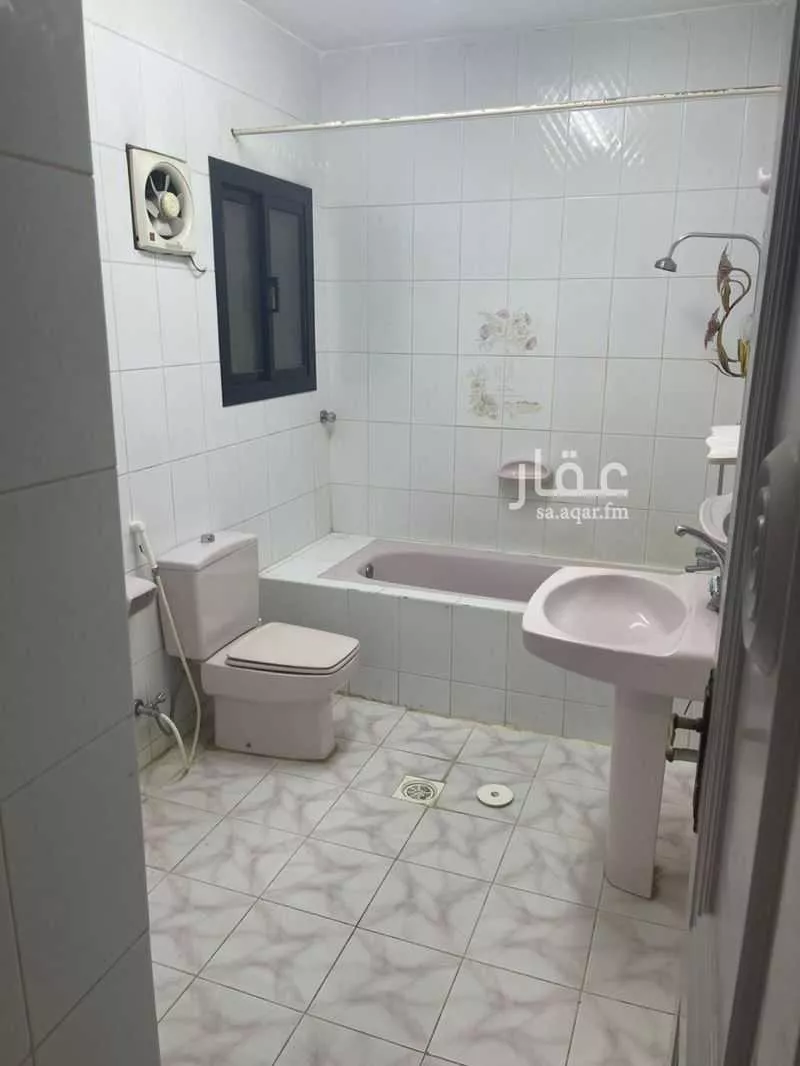 شقة للإيجار في شارع الندى, حي الجامعة, مدينة مكة المكرمة, منطقة مكة المكرمة 1 صورة