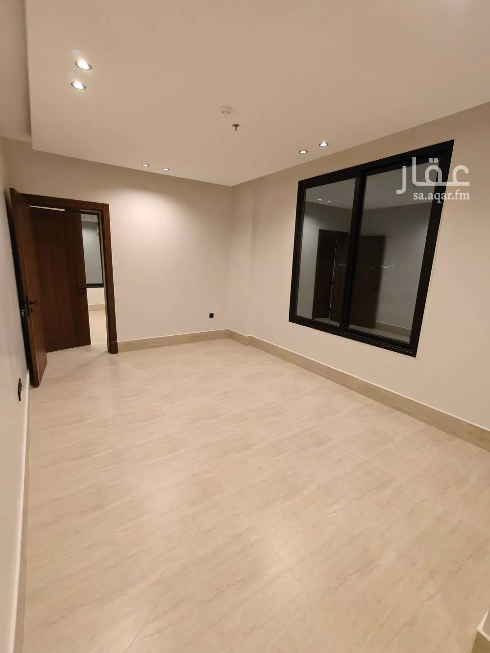 شقة للبيع في شارع العوالي, حي الشعلة, مدينة الدمام, المنطقة الشرقية 1 صورة