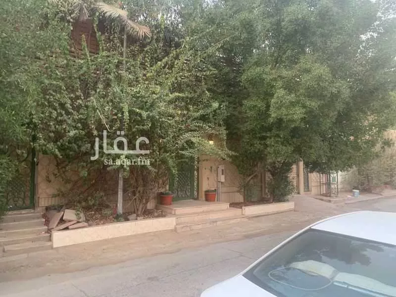 فيلا للبيع في شارع إبراهيم النصير, حي الملز, مدينة الرياض, منطقة الرياض 1 صورة
