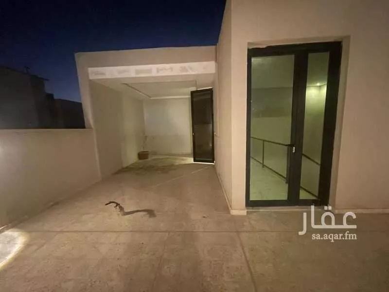 فيلا للإيجار في شارع الأمير فيصل بن فهد بن عبدالعزيز, حي الرفيعة, مدينة الرياض, منطقة الرياض 1 صورة