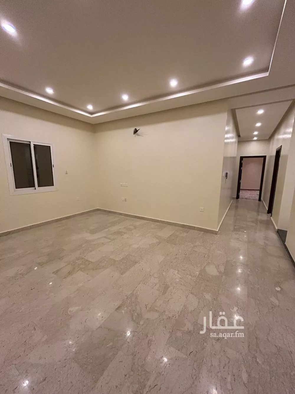 شقة للإيجار في شارع المنهل, حي العزيزية, مدينة جدة, منطقة مكة المكرمة 1 صورة