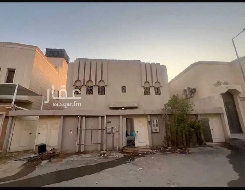 فيلا للبيع في شارع الأطراف, حي العقيق, مدينة الرياض, منطقة الرياض 1 صورة