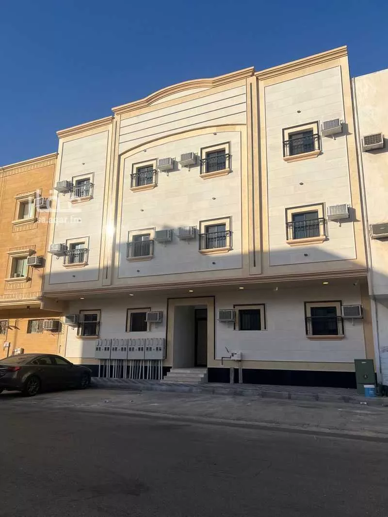 عمارة للبيع في شارع بريدة, حي الثقبة, مدينة الخبر, المنطقة الشرقية 1 صورة