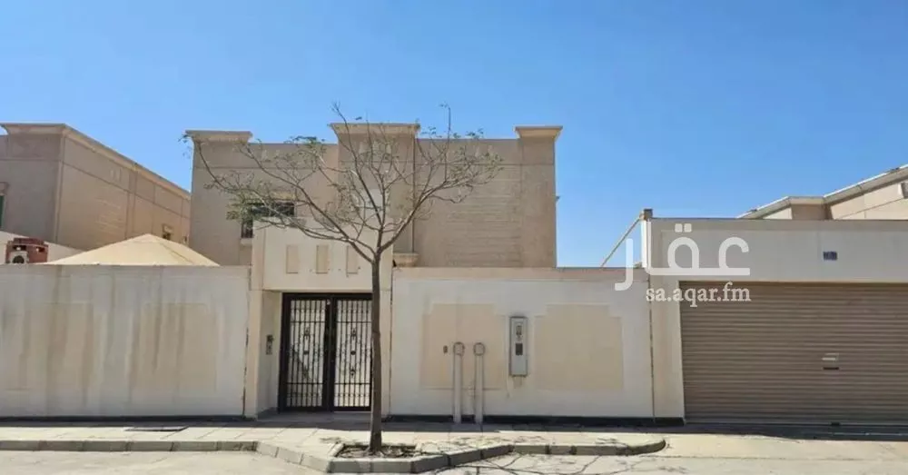فيلا للبيع في شارع شارع المشهد 1, حي جلمودة, مدينة مدينه الجبيل الصناعيه, المنطقة الشرقية 1 صورة