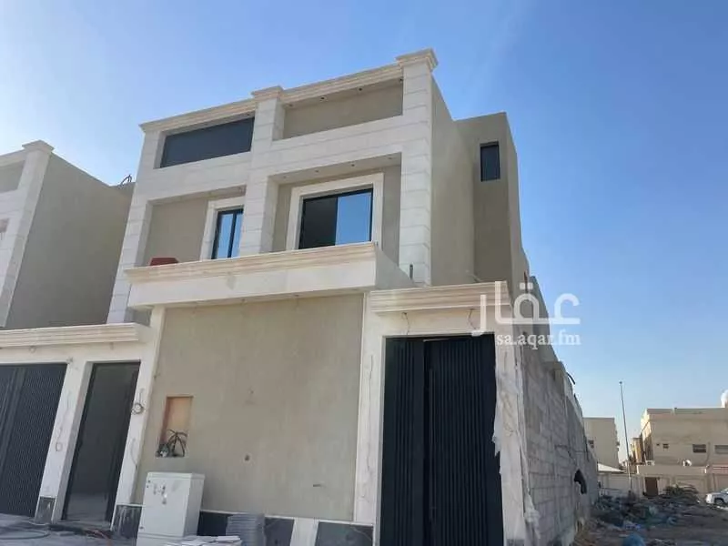 فيلا للبيع في شارع فاطمة الزهراء ، حي الفاروق ، الرياض ، منطقة الرياض 1 صورة