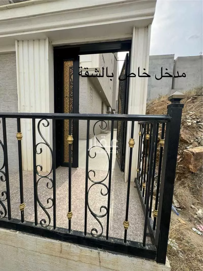 شقة مفروشة للحجز في شارع 77 الزهور ، حي الزهور ، ابها ، منطقة عسير 1 صورة