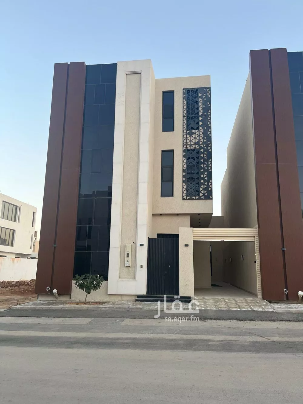 فيلا للإيجار في شارع الملتزم, حي المهدية, مدينة الرياض, منطقة الرياض 1 صورة