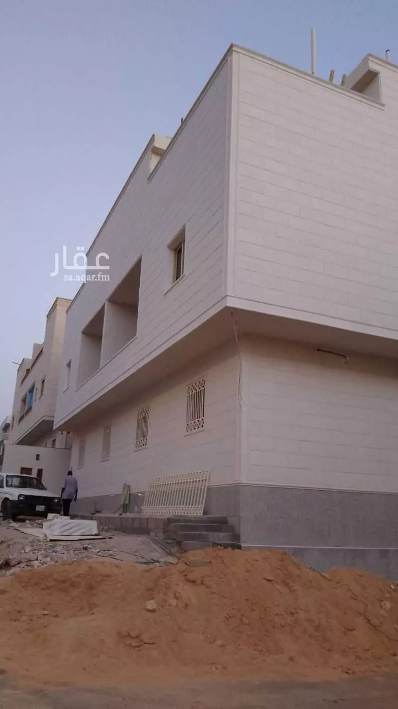 عمارة للإيجار في شارع الحبيج, حي الملز, مدينة الرياض, منطقة الرياض 1 صورة