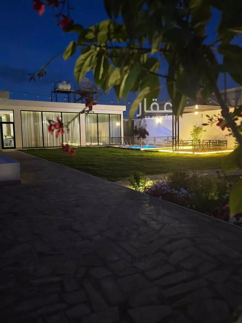 استراحة للبيع في شارع ممر مشاه الإمام الذهبي ، حي السحابين الشمالي ، الخبراء ، بريدة 1 صورة