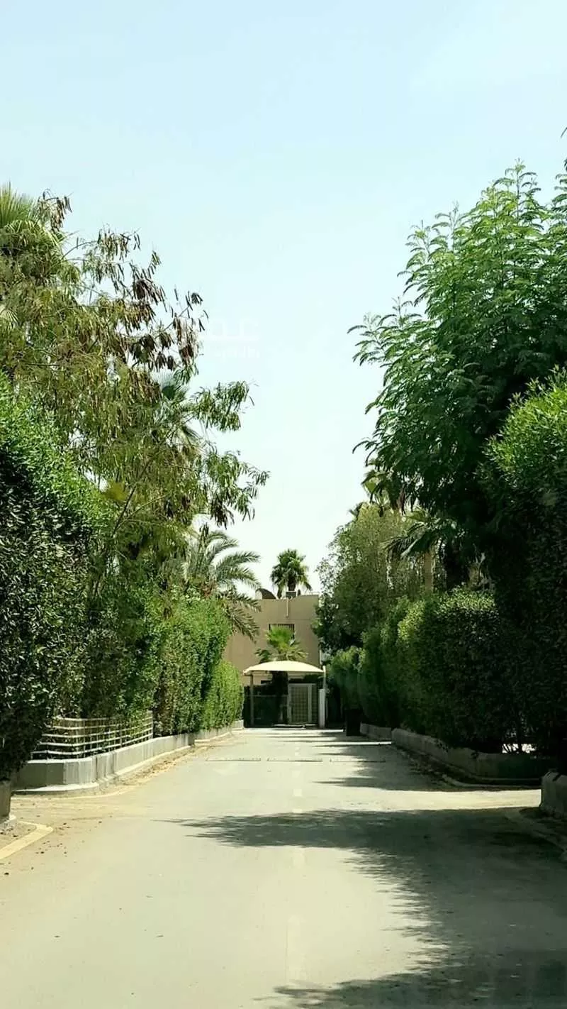 فيلا للإيجار في شارع محمد الحاكم, حي السليمانية, مدينة الرياض, منطقة الرياض 1 صورة