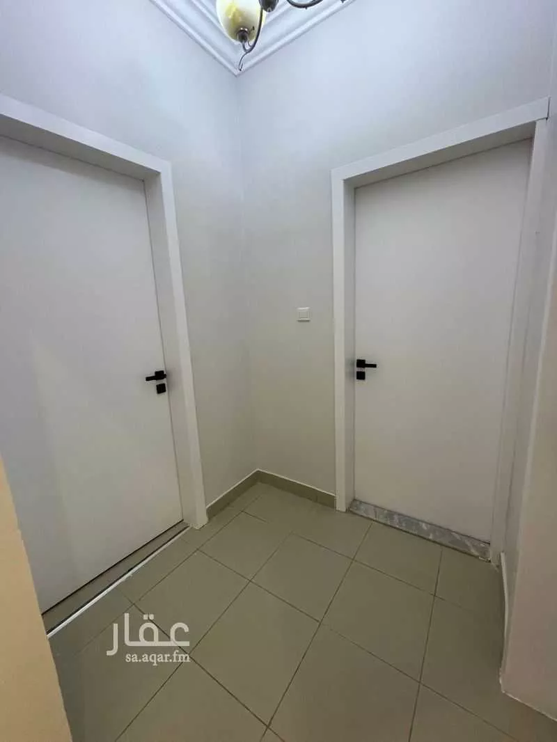 شقة للإيجار في شارع 18152302, حي الضباط, مدينة الرياض, منطقة الرياض 1 صورة