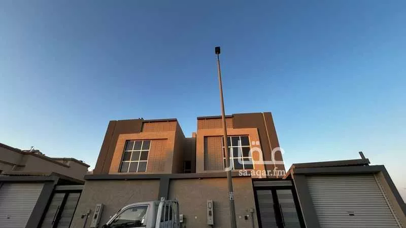 فيلا للبيع في شارع المرجان, حي الشاطئ الشرقي, مدينة الدمام, المنطقة الشرقية 1 صورة