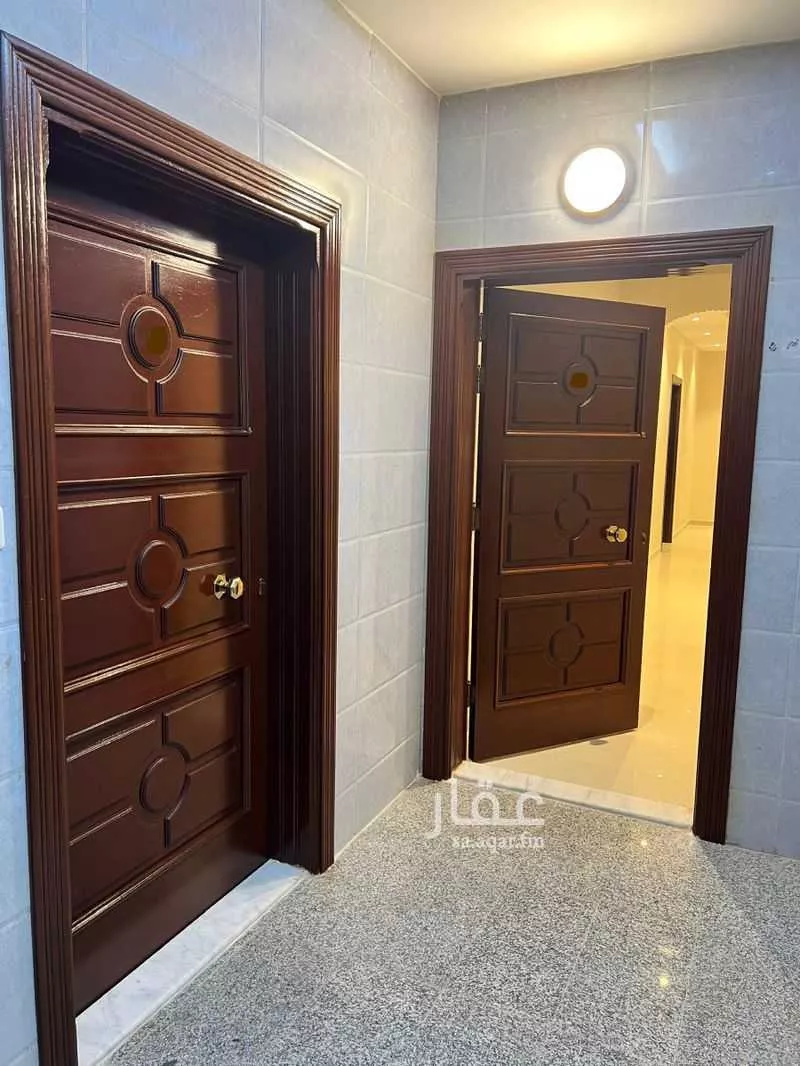 شقة للإيجار في شارع نافع النوفلي, حي الورود, مدينة جدة, منطقة مكة المكرمة 1 صورة
