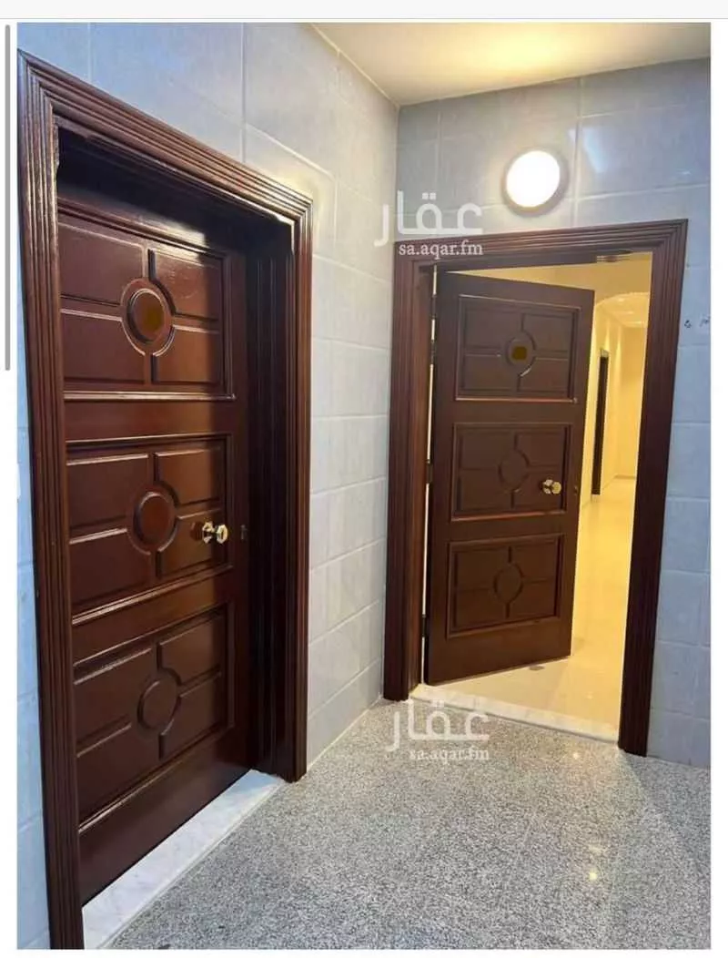 شقة للإيجار في شارع نافع النوفلي, حي الورود, مدينة جدة, منطقة مكة المكرمة 1 صورة