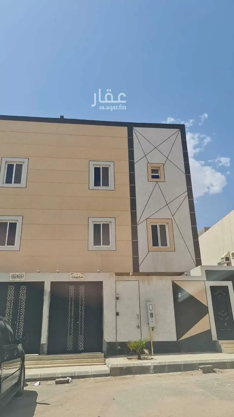 فيلا للبيع في شارع بصرة ابن ابي بصرة, حي الروابي, مدينة المدينه المنوره, منطقة المدينة المنورة 1 صورة