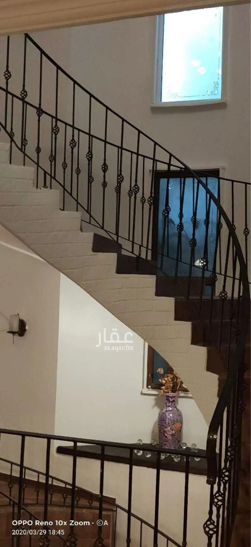 فيلا للبيع في شارع ابي الطيب الحضيني, حي المرجان, مدينة جدة, منطقة مكة المكرمة 1 صورة