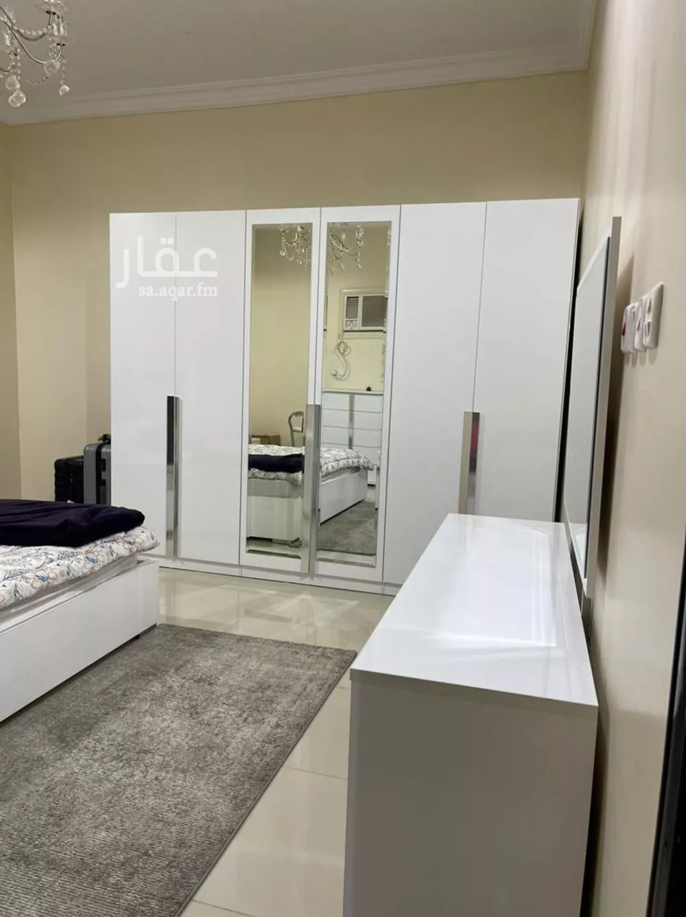 شقة للإيجار في شارع علي ابن مسعد الباهلي ، حي الدفاع ، المدينة المنورة ، منطقة المدينة المنورة 1 صورة
