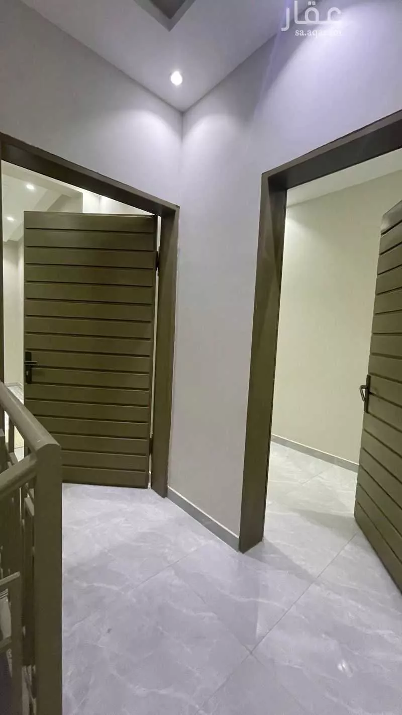شقة للإيجار في شارع شارع مالك الخدري, حي الجامعة, مدينة ثادق, منطقة الرياض 1 صورة