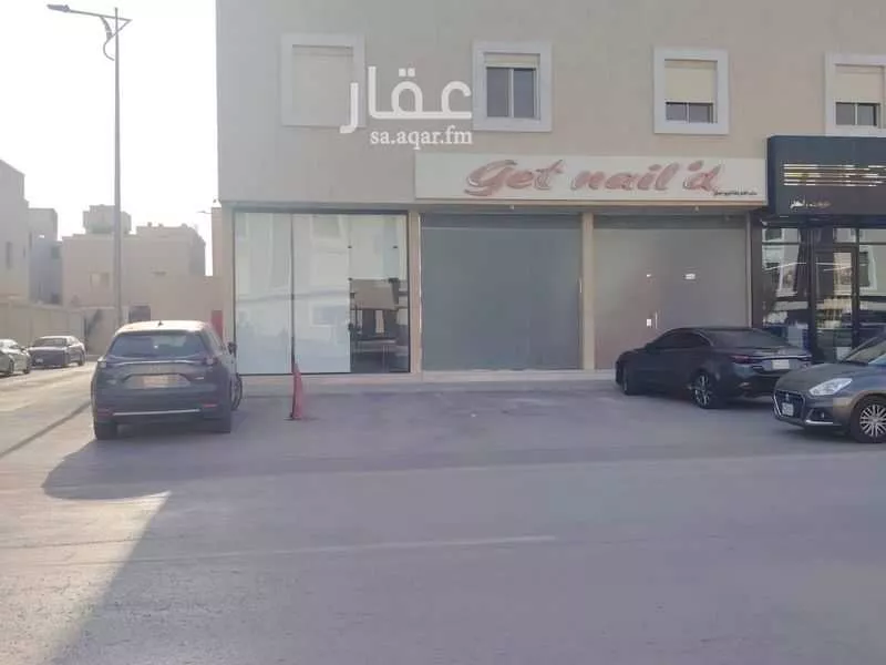 محل للإيجار في شارع أحمد بن شبانة, حي القيروان, مدينة الرياض, منطقة الرياض 1 صورة