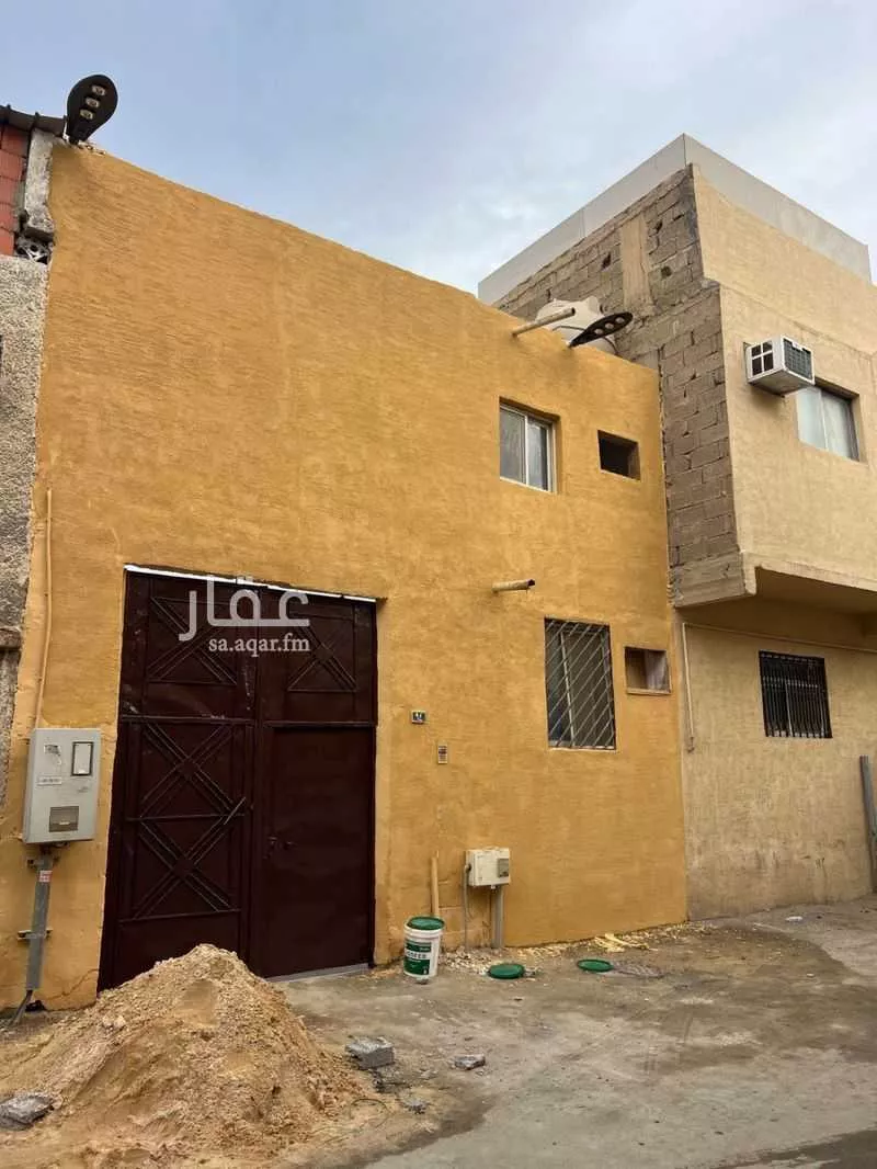 عمارة للبيع في شارع الوشيلة, حي منفوحة, مدينة الرياض, منطقة الرياض 1 صورة
